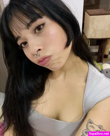 Olivia Hara OnlyFans Thumbnail #sWHsXuJUpY