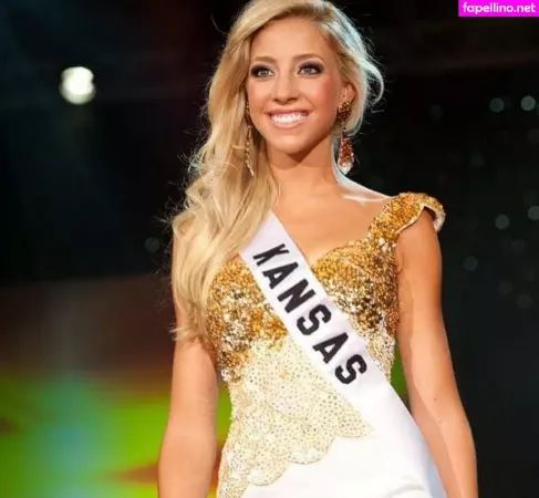 Olivia Harlan Dekker OnlyFans Thumbnail #rd6wM3alhV