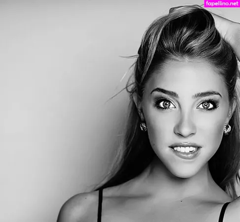 Olivia Harlan Dekker OnlyFans Thumbnail #yIvg3PRaAN