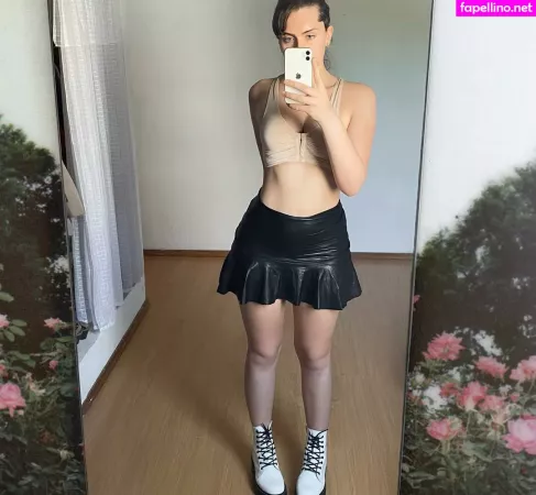 Olivia Herdt OnlyFans Thumbnail #FS4FFH4Q6b