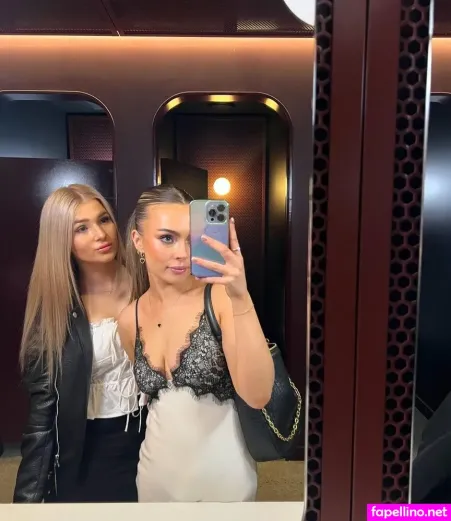 Olivia Hollands OnlyFans Thumbnail #j3SN8lVEKp