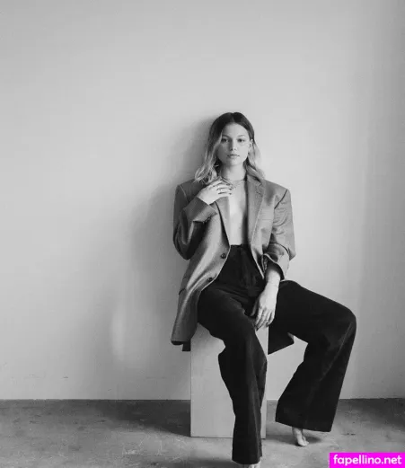 Olivia Holt OnlyFans Thumbnail #yNPXzch43F