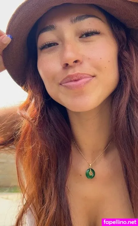 Olivia Jordan OnlyFans Thumbnail #h2wScQZuNb