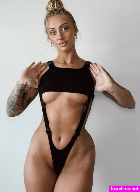 Olivia Kaye 2 OnlyFans Thumbnail #z1EPWsg8EZ