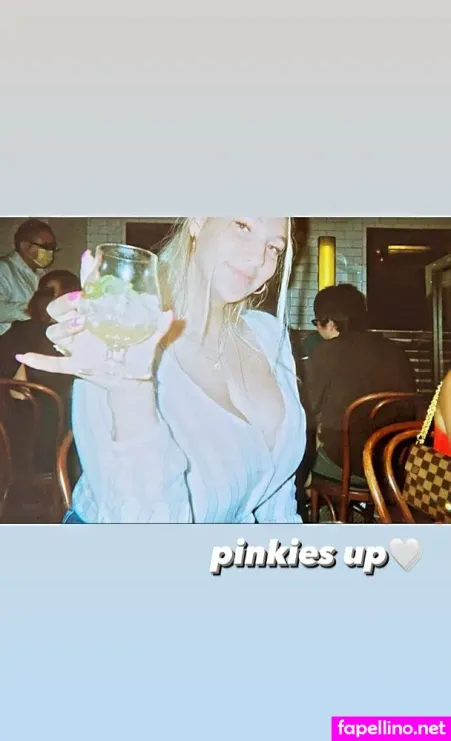Olivia Kenny OnlyFans Thumbnail #zVxPqAcJrX