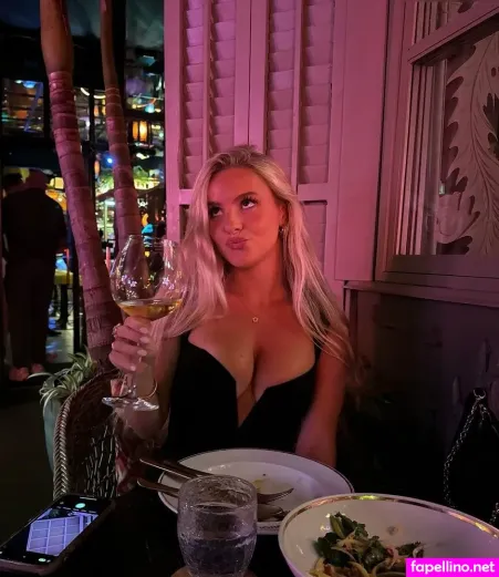 Olivia Kirkby OnlyFans Thumbnail #gOShoOyZiK