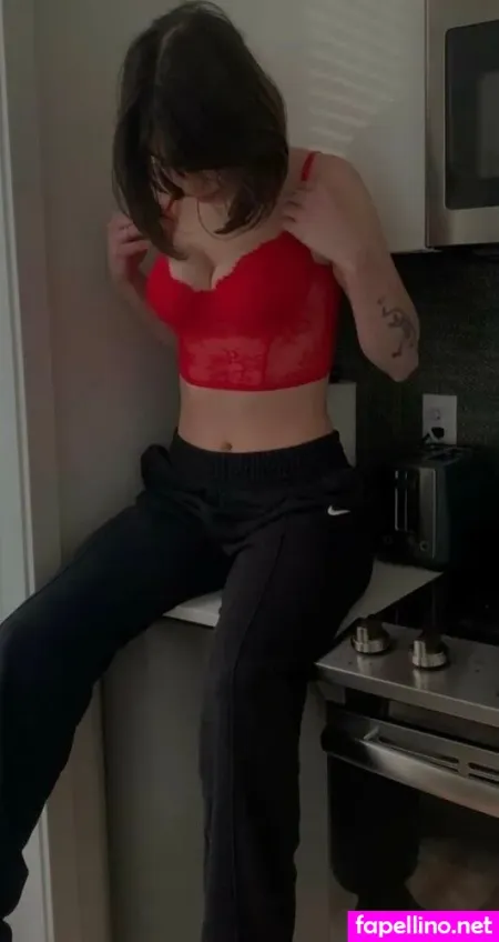 Olivia Kirsch OnlyFans Thumbnail #I42C0LoUZz