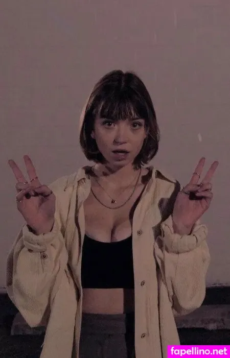 Olivia Kirsch OnlyFans Thumbnail #MR3LW5JMwB