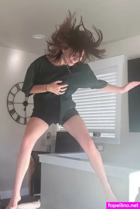 Olivia Kirsch OnlyFans Thumbnail #T0OZ3fVW1V