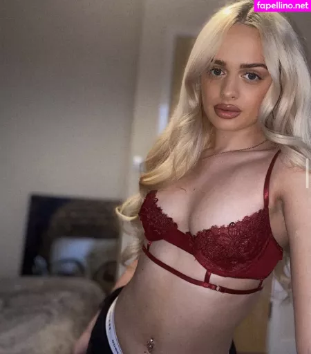 Olivia Lee OnlyFans Thumbnail #1ZRPGO5v4V