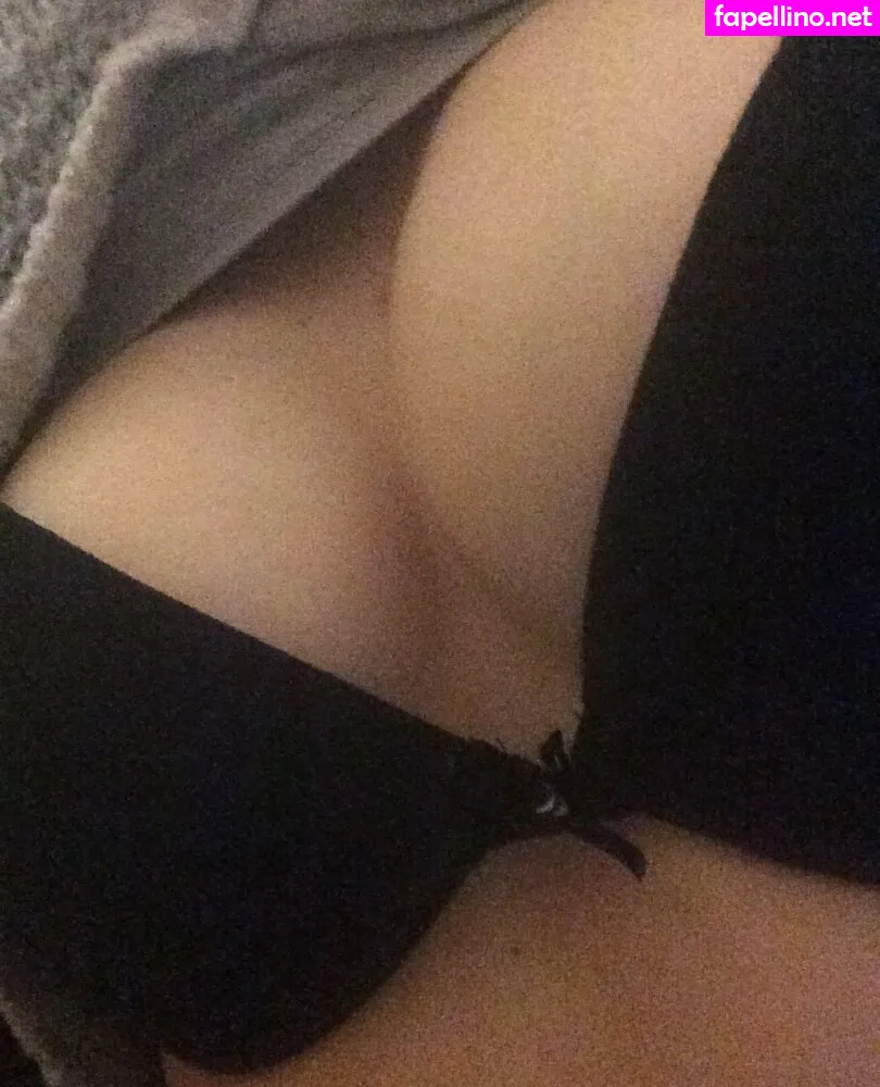 British Comedian, olivialee_uk, olivialeetv Nude Leaked OnlyFans Photo #9FXLy1DHWD