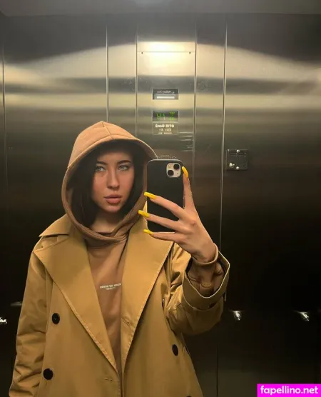 Olivia Lemni OnlyFans Thumbnail #HuaO0nG9Kr