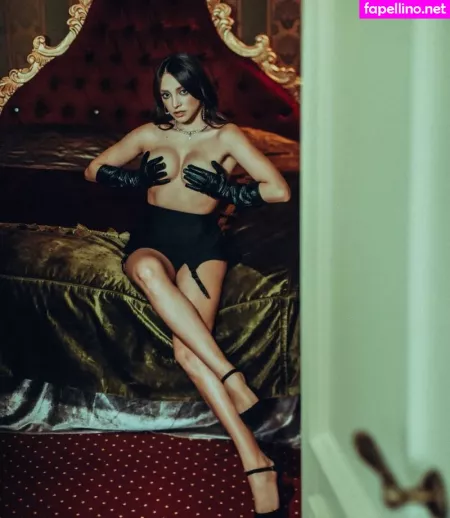 Olivia Linz OnlyFans Thumbnail #CGKkBh3Dg5