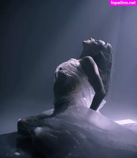 Olivia Linz OnlyFans Thumbnail #b8LS0Pc0Z8