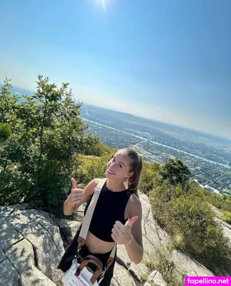 Olivia Livy OnlyFans Thumbnail #YYgcVGb2Wi