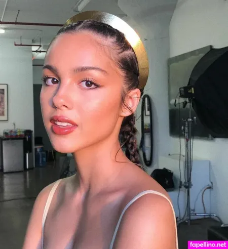 Olivia Maebae photo