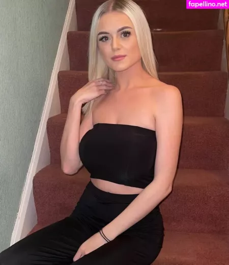 Olivia Miller OnlyFans Thumbnail #OmIEZ2wMXF