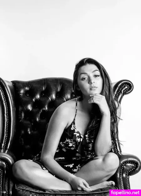 Olivia Musique OnlyFans Thumbnail #B6o3Z5OXeY