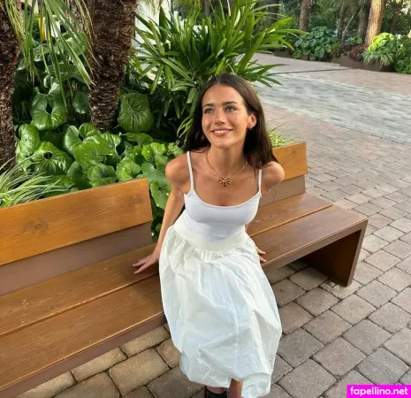 Olivia Neill OnlyFans Thumbnail #qr99rIwkWF