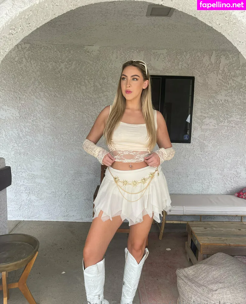oliviaanelson, olivianelson Nude Leaked OnlyFans Photo #TjsHqO1wLi