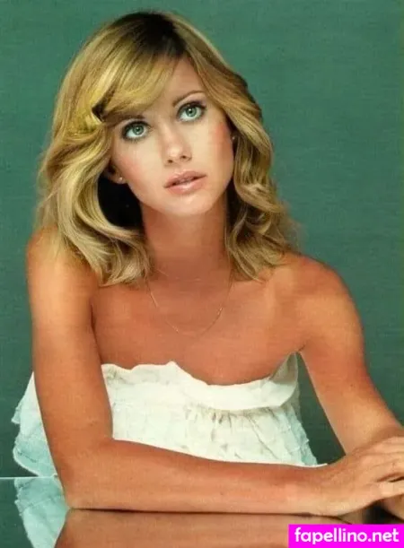 Olivia Newton John OnlyFans Thumbnail #sTzXIVs1ro