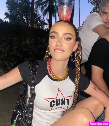 Olivia O Brien OnlyFans Thumbnail #xdIqH9GNdj