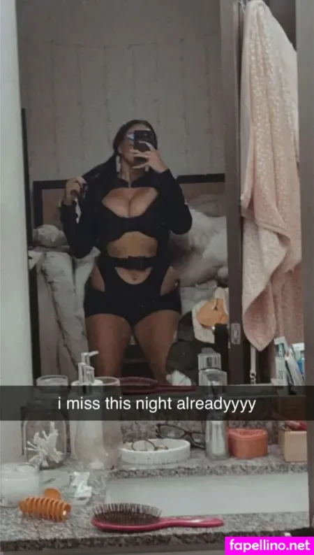 Olivia Oles OnlyFans Thumbnail #XV4xGu5jT7