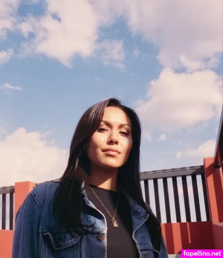 Olivia Olson OnlyFans Thumbnail #g575xIiJhR