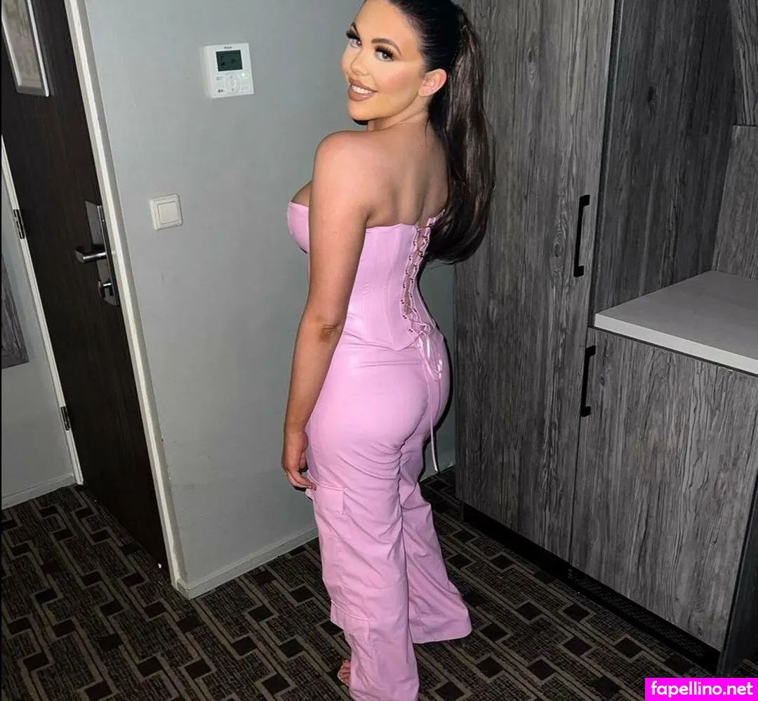 oliviaiguessxxx, oliviapaigecook, oliviaxpaigexcook Nude Leaked OnlyFans Photo #uZAMCjPHti