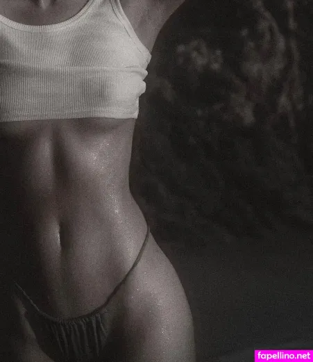 Olivia Phillippss OnlyFans Thumbnail #7fRvxI97Ys