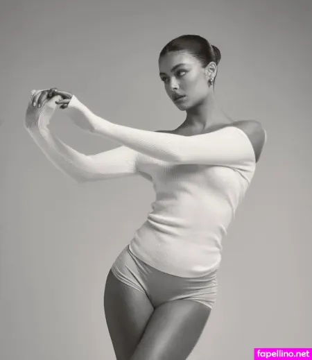 Olivia Phillippss OnlyFans Thumbnail #RQwFCt76AY