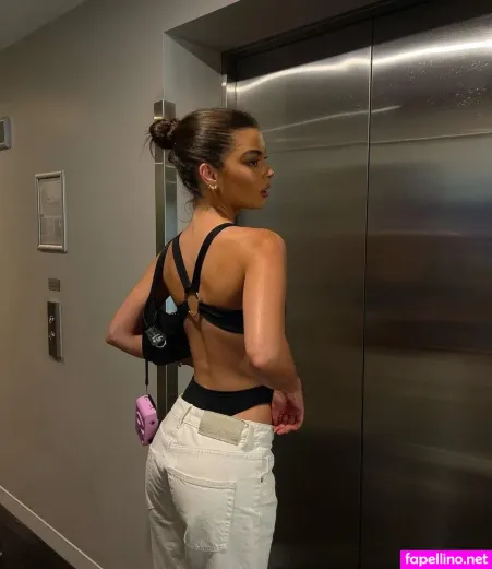 Olivia Phillippss OnlyFans Thumbnail #cPI2zWBOQG