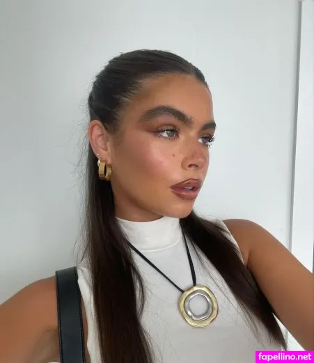 Olivia Phillippss OnlyFans Thumbnail #oc620aLuqM