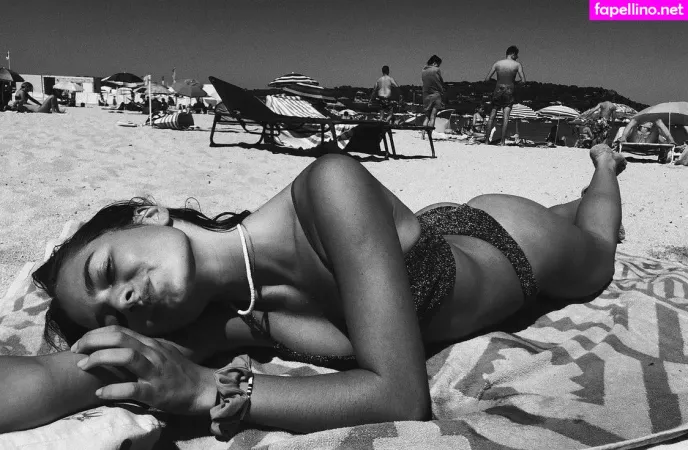 Olivia Porcher OnlyFans Thumbnail #HHTsVaBH4E