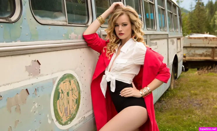 Olivia Preston 4 OnlyFans Thumbnail #4f4RK64ZrC