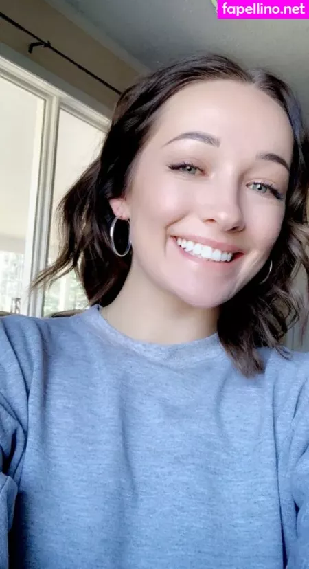 Olivia Rumiey OnlyFans Thumbnail #Ef1bTZcH6r