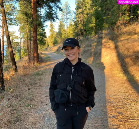 Olivia Rumiey OnlyFans Thumbnail #kLIMBFZ7T1