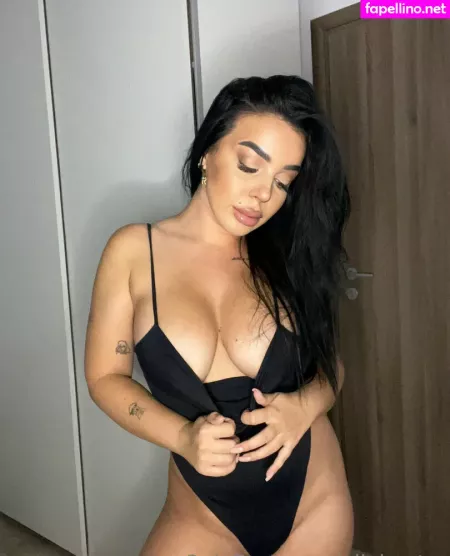 Olivia Star OnlyFans Thumbnail #Nd9SZv8abG