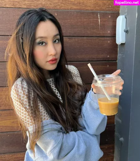 Olivia Sui OnlyFans Thumbnail #0Ia2VZ4SKl