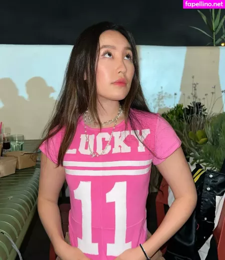 Olivia Sui OnlyFans Thumbnail #PpqH8VVTH3