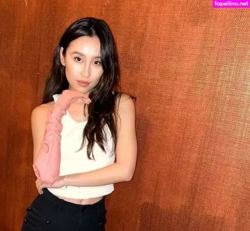 Olivia Sui OnlyFans Thumbnail #T8gliNzCYV