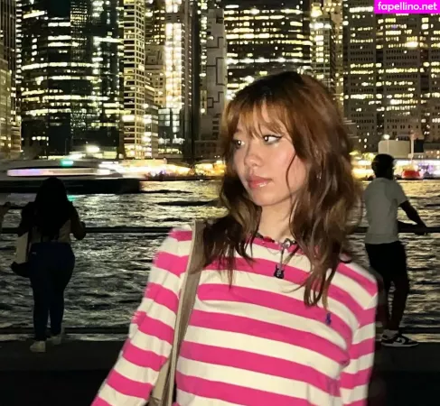 Olivia Sun OnlyFans Thumbnail #UvQa1dFMu6