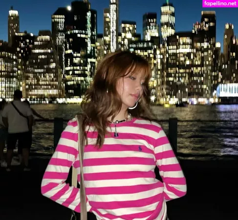 Olivia Sun OnlyFans Thumbnail #ZceMZrZPNx