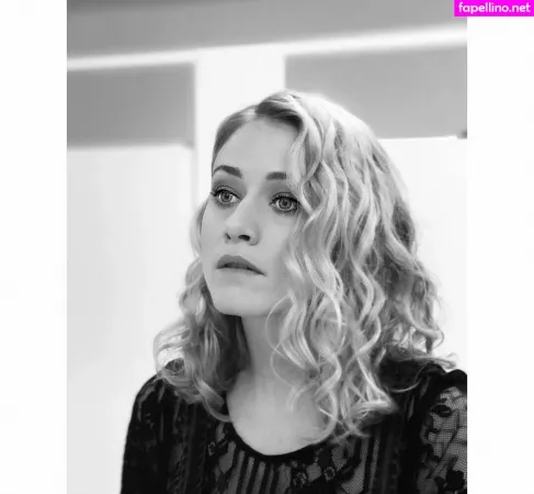 Olivia Taylor Dudley OnlyFans Thumbnail #MOKXKCgdXu