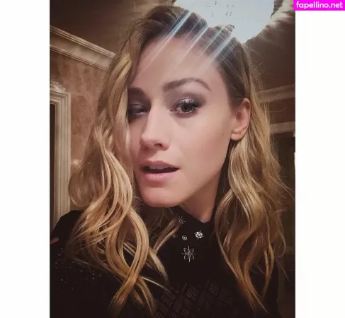 Olivia Taylor Dudley OnlyFans Thumbnail #SN2jCbohjy