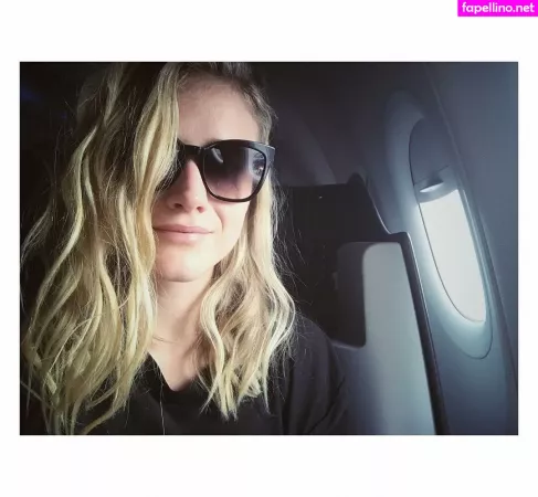 Olivia Taylor Dudley OnlyFans Thumbnail #kzKcWISGGu