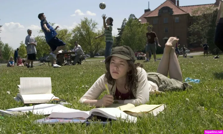 Olivia Thirlby Main Profile Photo