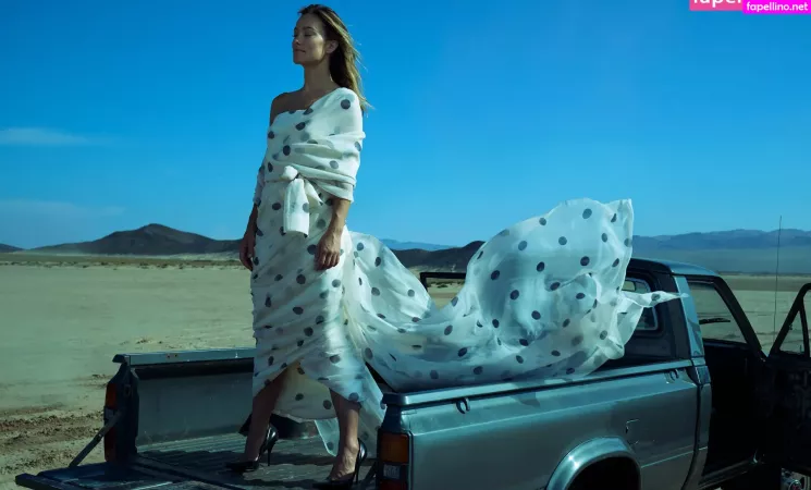 Olivia Wilde OnlyFans Thumbnail #7uecfuTxl4