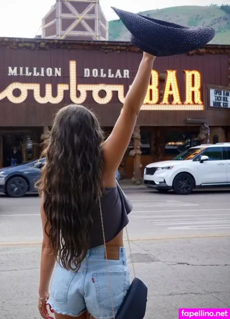 Olivia Young OnlyFans Thumbnail #6mZe0SGro8