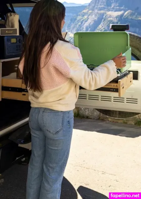 Olivia Young OnlyFans Thumbnail #hdff3yWmJ4